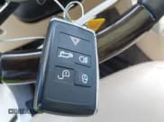 ✅ 2019 Land Rover Range Rover HSE • VIN: SALGS2SV5KA542892 • Лот: 42053716. Опубликован ранее на IAAI с пробегом 49 848 миль. Бесплатный доступ к архиву аукционных продаж из США и подробный отчёт об истории автомобиля на DreamBid. Изображение 11.