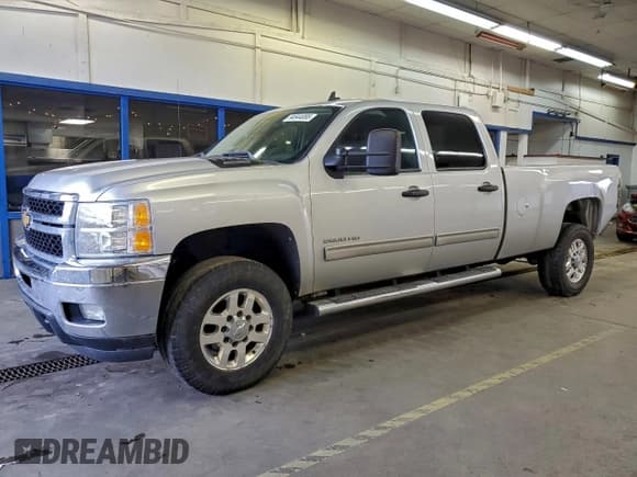 ✅ 2012 Chevrolet Silverado 2500HD LT • VIN: 1GC1KXCGXCF115514 • Лот: 94944095. Опубликован ранее на Copart с пробегом 106 731 миль. Бесплатный доступ к архиву аукционных продаж из США и подробный отчёт об истории автомобиля на DreamBid. Изображение 1.