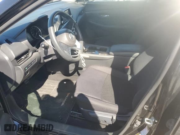 ✅ 2023 Nissan Sentra S • VIN: 3N1AB8BV4PY309060 • Lot: 84228505. Wystawiony na Copart z przebiegiem 44 731 mil. Bezpłatny archiwum sprzedaży aukcyjnych z USA i szczegółowy raport historii pojazdu na DreamBid. Zdjęcie 7.