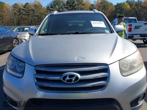 ✅ 2012 Hyundai Santa Fe Limited • VIN: 5XYZK4AG2CG133698 • Лот: 43610592. Опубликован ранее на IAAI с пробегом 113 147 миль. Бесплатный доступ к архиву аукционных продаж из США и подробный отчёт об истории автомобиля на DreamBid. Изображение 6.