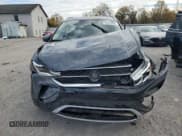 ✅ 2024 Volkswagen Taos SEL • VIN: 3VV4X7B28RM045736 • Лот: 90582595. Опубликован ранее на Copart с пробегом 34 960 миль. Бесплатный доступ к архиву аукционных продаж из США и подробный отчёт об истории автомобиля на DreamBid. Изображение 5.