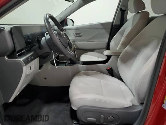 2025 Hyundai Kona SEL with VIN KM8HB3AB9SU215429, listed as a Copart auction lot 90268255 with 21,192 mi miles and Clean title. Bid and sale history available at DreamBid. Image 7.