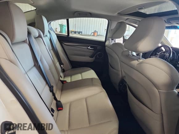 ✅ 2012 Acura TL Technology • VIN: 19UUA9F50CA004457 • Лот: 91206105. Опубликован ранее на Copart с пробегом 140 509 миль. Бесплатный доступ к архиву аукционных продаж из США и подробный отчёт об истории автомобиля на DreamBid. Изображение 10.