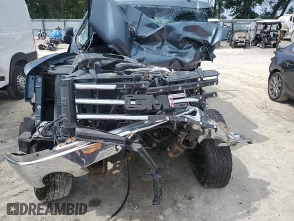 ✅ 2013 GMC Sierra 1500 SLE • VIN: 1GTR1VE08DZ323594 • Lot: 55720585. Wystawiony na Copart z przebiegiem Nie podano. Bezpłatny archiwum sprzedaży aukcyjnych z USA i szczegółowy raport historii pojazdu na DreamBid. Zdjęcie 11.