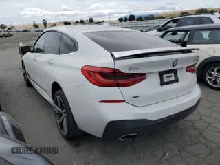 ✅ 2018 BMW 6 Series 640i xDrive • VIN: WBAJV6C57JBK07519 • Lot: 57128574. Wystawiony na Copart z przebiegiem 60 092 mil. Bezpłatny archiwum sprzedaży aukcyjnych z USA i szczegółowy raport historii pojazdu na DreamBid. Zdjęcie 2.