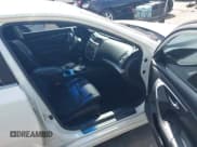 ✅ 2016 Nissan Altima SR • VIN: 1N4AL3AP4GC235119 • Lot: 43379591. Listed on IAAI with 165,546 mi. Free auction sales archive from the USA and detailed vehicle history report at DreamBid. Image 5.