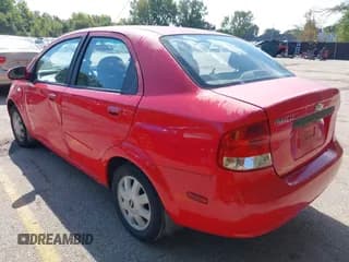✅ 2005 Chevrolet Aveo LT • VIN: KL1TG52635B390425 • Lot: 43281221. Wystawiony na IAAI z przebiegiem 218 578 mil. Bezpłatny archiwum sprzedaży aukcyjnych z USA i szczegółowy raport historii pojazdu na DreamBid. Zdjęcie 3.