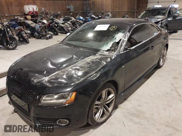 ✅ 2008 Audi S5 • VIN: WAURV78T18A011012 • Lot: 41371023. Wystawiony na IAAI z przebiegiem 112 736 mil. Bezpłatny archiwum sprzedaży aukcyjnych z USA i szczegółowy raport historii pojazdu na DreamBid. Zdjęcie 6.