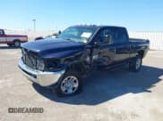 ✅ 2017 Ram 2500 Tradesman • VIN: 3C6UR5CL6HG790882 • Lot: 42075668. Listed on IAAI with 125,236 mi. Free auction sales archive from the USA and detailed vehicle history report at DreamBid. Image 6.