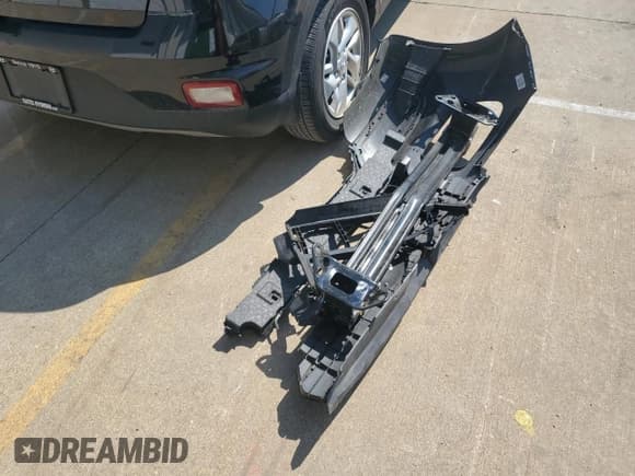 ✅ 2023 Hyundai Venue SE • VIN: KMHRB8A33PU215069 • Lot: 47788414. Listed on Copart with 34,440 mi. Free auction sales archive from the USA and detailed vehicle history report at DreamBid. Image 13.