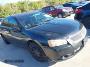 ✅ 2012 Mitsubishi Galant ES • VIN: 4A32B3FF1CE009407 • Lot: 43585211. Wystawiony na IAAI z przebiegiem 324 247 mil. Bezpłatny archiwum sprzedaży aukcyjnych z USA i szczegółowy raport historii pojazdu na DreamBid. Zdjęcie 1.