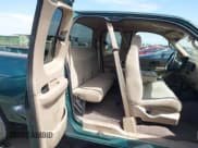 ✅ 2000 Ford F-150 XL • VIN: 1FTRX07L2YKA29325 • Lot: 43260846. Wystawiony na IAAI z przebiegiem Nie podano. Bezpłatny archiwum sprzedaży aukcyjnych z USA i szczegółowy raport historii pojazdu na DreamBid. Zdjęcie 8.