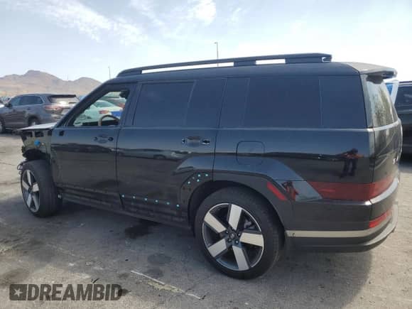 2024 Hyundai Santa Fe Limited z VIN 5NMP44GL1RH062482, wystawiony jako Copart lot #64969995 z przebiegiem 11 636 mil mil oraz Szkoda całkowita • Salvage title. Historia ofert i sprzedaży dostępna na DreamBid. Obrazek 2.