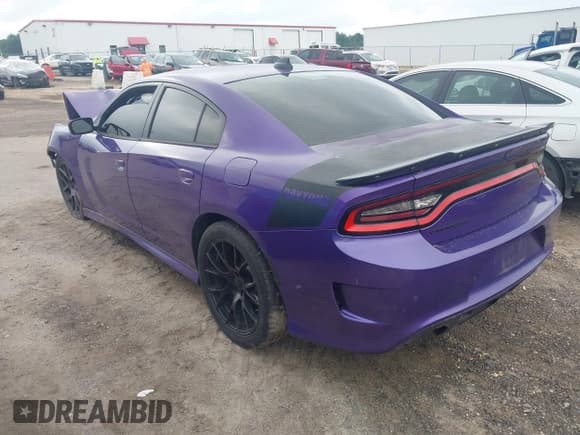 ✅ 2018 Dodge Charger R/T • VIN: 2C3CDXCT4JH290907 • Lot: 42880536. Wystawiony na IAAI z przebiegiem 117 826 mil. Bezpłatny archiwum sprzedaży aukcyjnych z USA i szczegółowy raport historii pojazdu na DreamBid. Zdjęcie 3.