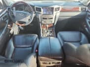 ✅ 2014 Lexus LX 570 • VIN: JTJHY7AX3E4142548 • Lot: 85676885. Wystawiony na Copart z przebiegiem 115 168 mil. Bezpłatny archiwum sprzedaży aukcyjnych z USA i szczegółowy raport historii pojazdu na DreamBid. Zdjęcie 8.