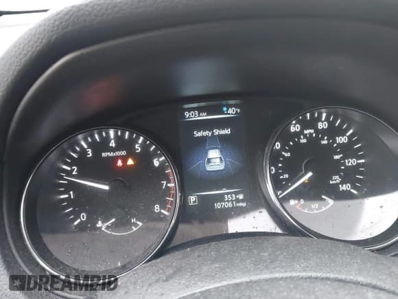 ✅ 2017 Nissan Rogue SL • VIN: 5N1AT2MT9HC747002 • Lot: 42284884. Listed on IAAI with 107,061 mi. Free auction sales archive from the USA and detailed vehicle history report at DreamBid. Image 7.