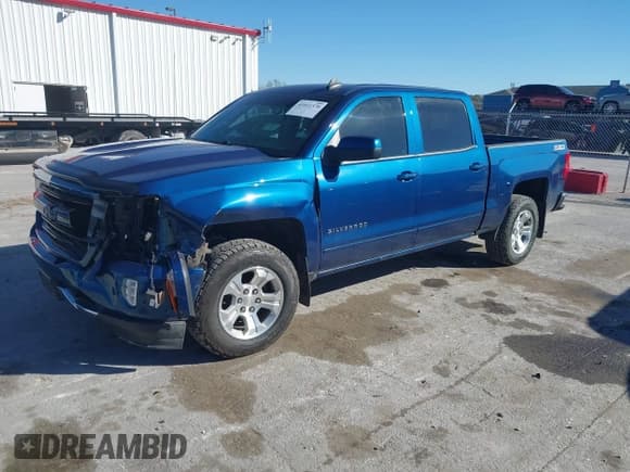 ✅ 2016 Chevrolet Silverado 1500 LT • VIN: 3GCUKREC7GG259299 • Лот: 43511370. Опубликован ранее на IAAI с пробегом 78 316 миль. Бесплатный доступ к архиву аукционных продаж из США и подробный отчёт об истории автомобиля на DreamBid. Изображение 17.
