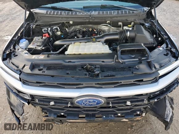 ✅ 2022 Ford Expedition XLT • VIN: 1FMJU1HT6NEA08154 • Lot: 83987675. Wystawiony na Copart z przebiegiem 78 171 mil. Bezpłatny archiwum sprzedaży aukcyjnych z USA i szczegółowy raport historii pojazdu na DreamBid. Zdjęcie 12.