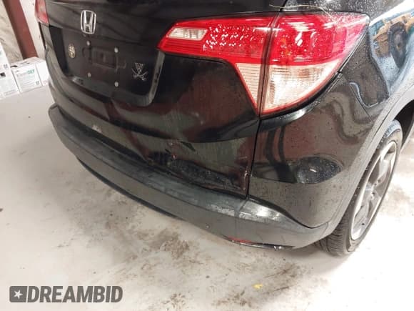 ✅ 2018 Honda HR-V EX • VIN: 3CZRU5H5XJG703380 • Lot: 43513994. Wystawiony na IAAI z przebiegiem 85 544 mil. Bezpłatny archiwum sprzedaży aukcyjnych z USA i szczegółowy raport historii pojazdu na DreamBid. Zdjęcie 6.