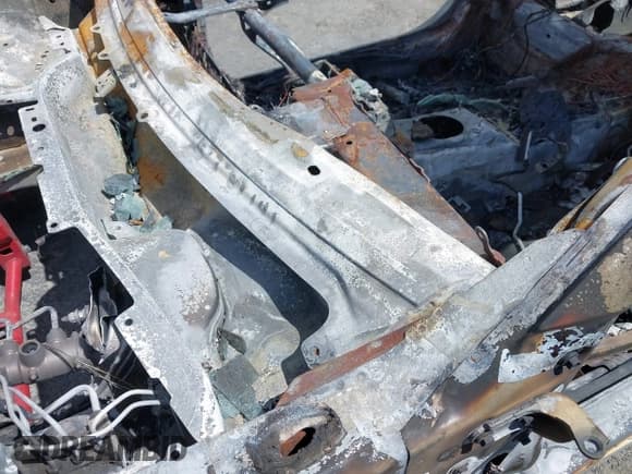 ✅ 2019 Ford Mustang GT Premium • VIN: 1FA6P8CFXK5169586 • Lot: 42815014. Wystawiony na IAAI z przebiegiem Nie podano. Bezpłatny archiwum sprzedaży aukcyjnych z USA i szczegółowy raport historii pojazdu na DreamBid. Zdjęcie 9.