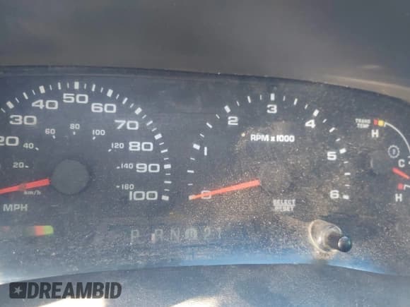 ✅ 2003 Ford F-350 XL • VIN: 1FTSF31L43EB31943 • Лот: 41335334. Опубликован ранее на IAAI с пробегом Не указан. Бесплатный доступ к архиву аукционных продаж из США и подробный отчёт об истории автомобиля на DreamBid. Изображение 7.