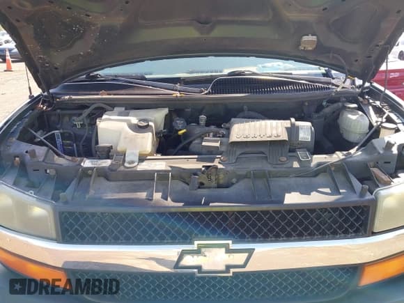 ✅ 2004 Chevrolet Express Passenger • VIN: 1GBFG15T941151826 • Lot: 42906999. Listed on IAAI with 191,107 mi. Free auction sales archive from the USA and detailed vehicle history report at DreamBid. Image 10.