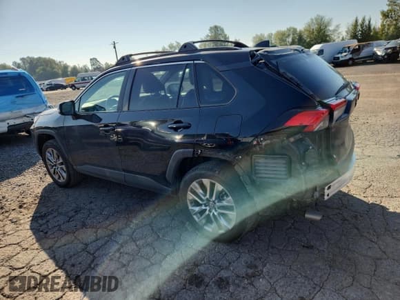 ✅ 2023 Toyota RAV4 XLE Premium • VIN: 2T3A1RFV8PC368281 • Lot: 81269655. Listed on Copart with 39,745 mi. Free auction sales archive from the USA and detailed vehicle history report at DreamBid. Image 2.