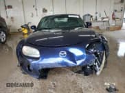 ✅ 2007 Mazda MX-5 Miata Sport • VIN: JM1NC25F570124264 • Lot: 59690285. Wystawiony na Copart z przebiegiem 278 173 mil. Bezpłatny archiwum sprzedaży aukcyjnych z USA i szczegółowy raport historii pojazdu na DreamBid. Zdjęcie 5.