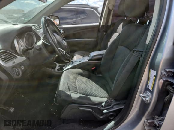 ✅ 2018 Dodge Journey SE • VIN: 3C4PDCAB2JT171535 • Lot: 85313975. Wystawiony na Copart z przebiegiem 145 885 mil. Bezpłatny archiwum sprzedaży aukcyjnych z USA i szczegółowy raport historii pojazdu na DreamBid. Zdjęcie 7.