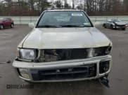 ✅ 1998 Infiniti QX4 • VIN: JNRAR05Y8WW028272 • Lot: 54664694. Wystawiony na Copart z przebiegiem 157 035 mil. Bezpłatny archiwum sprzedaży aukcyjnych z USA i szczegółowy raport historii pojazdu na DreamBid. Zdjęcie 5.