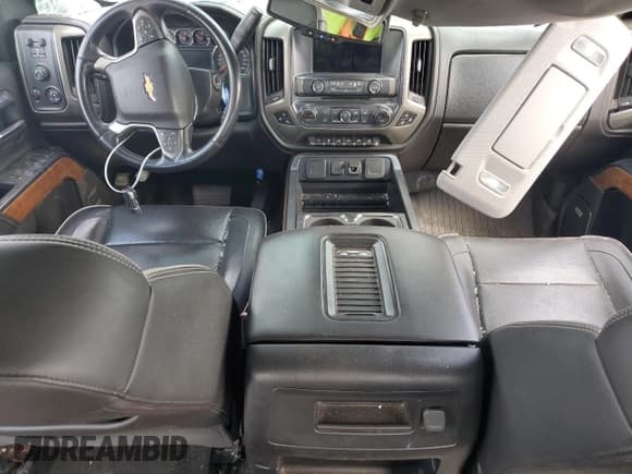 ✅ 2018 Chevrolet Silverado 1500 High Country • VIN: 3GCUKTEJ5JG438198 • Лот: 84261335. Опубликован ранее на Copart с пробегом 91 664 миль. Бесплатный доступ к архиву аукционных продаж из США и подробный отчёт об истории автомобиля на DreamBid. Изображение 8.