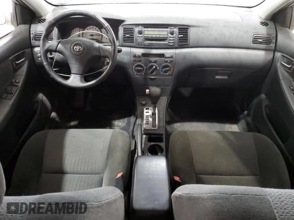 ✅ 2004 Toyota Corolla S • VIN: 1NXBR32E84Z218609 • Лот: 93593135. Опубликован ранее на Copart с пробегом Не указан. Бесплатный доступ к архиву аукционных продаж из США и подробный отчёт об истории автомобиля на DreamBid. Изображение 8.