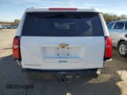 ✅ 2016 Chevrolet Suburban LS • VIN: 1GNSCGKC2GR370444 • Lot: 80643504. Wystawiony na Copart z przebiegiem 129 224 mil. Bezpłatny archiwum sprzedaży aukcyjnych z USA i szczegółowy raport historii pojazdu na DreamBid. Zdjęcie 6.