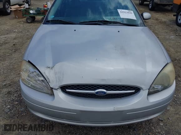 ✅ 2002 Ford Taurus SES Standard • VIN: 1FAFP55222A266281 • Лот: 42923929. Опубликован ранее на IAAI с пробегом 207 912 миль. Бесплатный доступ к архиву аукционных продаж из США и подробный отчёт об истории автомобиля на DreamBid. Изображение 6.