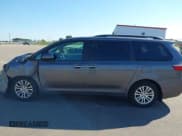 ✅ 2017 Toyota Sienna XLE Premium • VIN: 5TDYZ3DCXHS856171 • Lot: 43298145. Listed on IAAI with 165,730 mi. Free auction sales archive from the USA and detailed vehicle history report at DreamBid. Image 15.