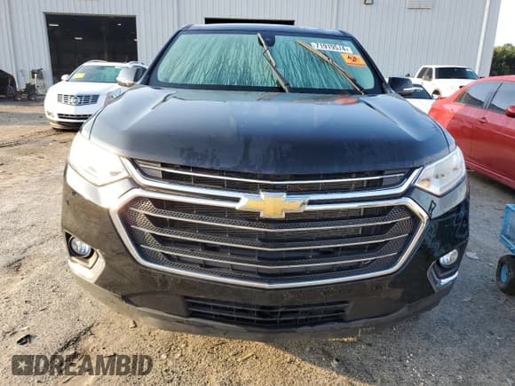 ✅ 2020 Chevrolet Traverse LT Cloth • VIN: 1GNERGKW0LJ249684 • Lot: 71919574. Wystawiony na Copart z przebiegiem 31 675 mil. Bezpłatny archiwum sprzedaży aukcyjnych z USA i szczegółowy raport historii pojazdu na DreamBid. Zdjęcie 5.