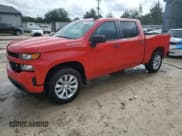 ✅ 2021 Chevrolet Silverado 1500 Custom • VIN: 3GCUYBEF0MG143793 • Lot: 79426384. Wystawiony na Copart z przebiegiem 121 920 mil. Bezpłatny archiwum sprzedaży aukcyjnych z USA i szczegółowy raport historii pojazdu na DreamBid. Zdjęcie 1.