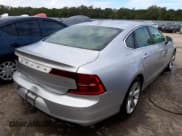 ✅ 2017 Volvo S90 Momentum • VIN: YV1102AKXH1012981 • Лот: 67930522. Опубликован ранее на Copart с пробегом 38 325 миль. Бесплатный доступ к архиву аукционных продаж из США и подробный отчёт об истории автомобиля на DreamBid. Изображение 3.