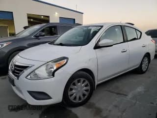 ✅ 2015 Nissan Versa S • VIN: 3N1CN7AP9FL892184 • Lot: 91817335. Listed on Copart with 105,801 mi. Free auction sales archive from the USA and detailed vehicle history report at DreamBid. Image 1.