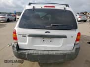 ✅ 2007 Ford Escape XLT • VIN: 1FMYU03127KA19400 • Lot: 64688855. Wystawiony na Copart z przebiegiem Nie podano. Bezpłatny archiwum sprzedaży aukcyjnych z USA i szczegółowy raport historii pojazdu na DreamBid. Zdjęcie 6.