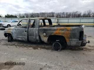 2001 Dodge 1500 с VIN 3B7HF13Z51G792628, выставлен на аукционе Copart как лот 83017974 с пробегом Не указан миль и На запчасти • Non repairable. История ставок и продаж доступна на DreamBid. Изображение 2.