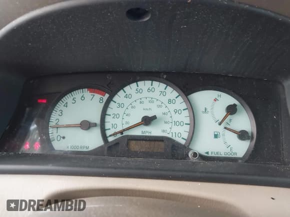 ✅ 2004 Toyota Corolla CE • VIN: 1NXBR32E14Z272799 • Lot: 43664394. Wystawiony na IAAI z przebiegiem 214 374 mil. Bezpłatny archiwum sprzedaży aukcyjnych z USA i szczegółowy raport historii pojazdu na DreamBid. Zdjęcie 7.