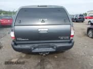 ✅ 2009 Toyota Tacoma PreRunner • VIN: 3TMKU72N29M019402 • Lot: 43317826. Wystawiony na IAAI z przebiegiem 253 532 mil. Bezpłatny archiwum sprzedaży aukcyjnych z USA i szczegółowy raport historii pojazdu na DreamBid. Zdjęcie 16.