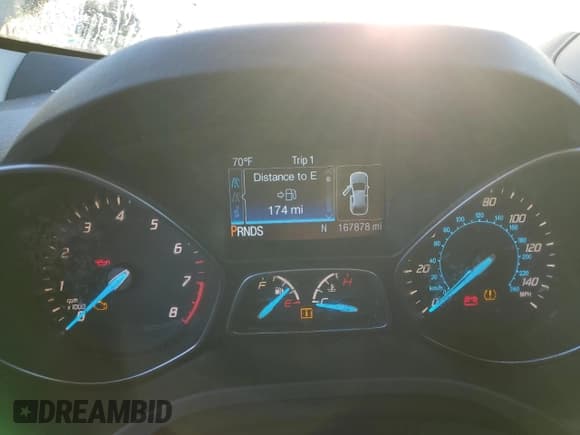 ✅ 2016 Ford Escape SE • VIN: 1FMCU0GX1GUC61530 • Lot: 89885485. Wystawiony na Copart z przebiegiem 167 878 mil. Bezpłatny archiwum sprzedaży aukcyjnych z USA i szczegółowy raport historii pojazdu na DreamBid. Zdjęcie 9.