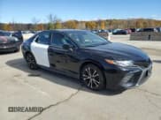✅ 2020 Toyota Camry SE • VIN: 4T1G11AK1LU888767 • Lot: 89805225. Wystawiony na Copart z przebiegiem 183 121 mil. Bezpłatny archiwum sprzedaży aukcyjnych z USA i szczegółowy raport historii pojazdu na DreamBid. Zdjęcie 4.