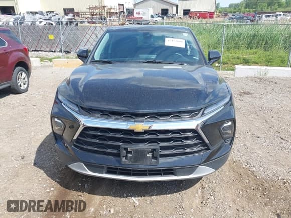 ✅ 2023 Chevrolet Blazer LT • VIN: 3GNKBCR43PS219667 • Lot: 42473000. Listed on IAAI with 65,815 mi. Free auction sales archive from the USA and detailed vehicle history report at DreamBid. Image 12.