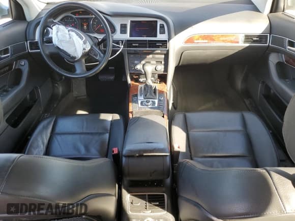 ✅ 2011 Audi A6 Premium Plus • VIN: WAUFGAFB3BN059745 • Lot: 82688975. Listed on Copart with 114,808 mi. Free auction sales archive from the USA and detailed vehicle history report at DreamBid. Image 8.