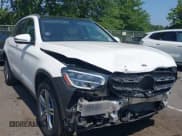 ✅ 2021 Mercedes-Benz GLC 300 • VIN: W1N0G8EB3MF888548 • Lot: 42862073. Wystawiony na IAAI z przebiegiem 38 345 mil. Bezpłatny archiwum sprzedaży aukcyjnych z USA i szczegółowy raport historii pojazdu na DreamBid. Zdjęcie 1.