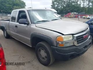 ✅ 2004 GMC Sierra 1500 SLE • VIN: 2GTEK19T841242404 • Лот: 42972572. Опубликован ранее на IAAI с пробегом 152 606 миль. Бесплатный доступ к архиву аукционных продаж из США и подробный отчёт об истории автомобиля на DreamBid. Изображение 1.
