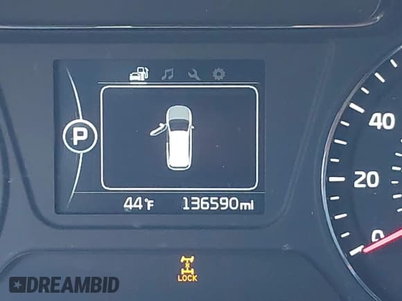 ✅ 2016 Kia Sorento EX • VIN: 5XYPHDA55GG175678 • Lot: 43906570. Listed on IAAI with 136,590 mi. Free auction sales archive from the USA and detailed vehicle history report at DreamBid. Image 15.